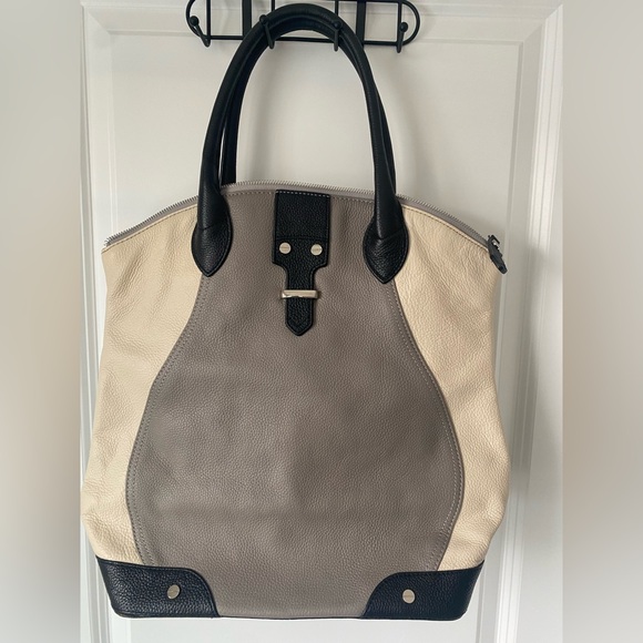 Charles Jourdan Handbags - Charles Jourdan Colorblock Purse handbag satchel deep bag gray pebble leather EC